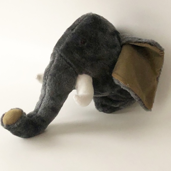Humane Trophy Elephant Plush Head Mount Soft Sculpture Dianne Shapiro - Picture 1 of 9
